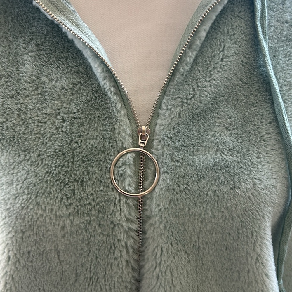 ๐ Wild Fable Jacket - Picture 5 of 6